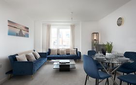 Two Bedroom Apartment - Milton Keynes By Aryas Properties