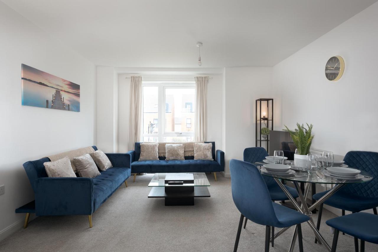 Two Bedroom Apartment - Milton Keynes By Aryas Properties Broughton  Exterior photo